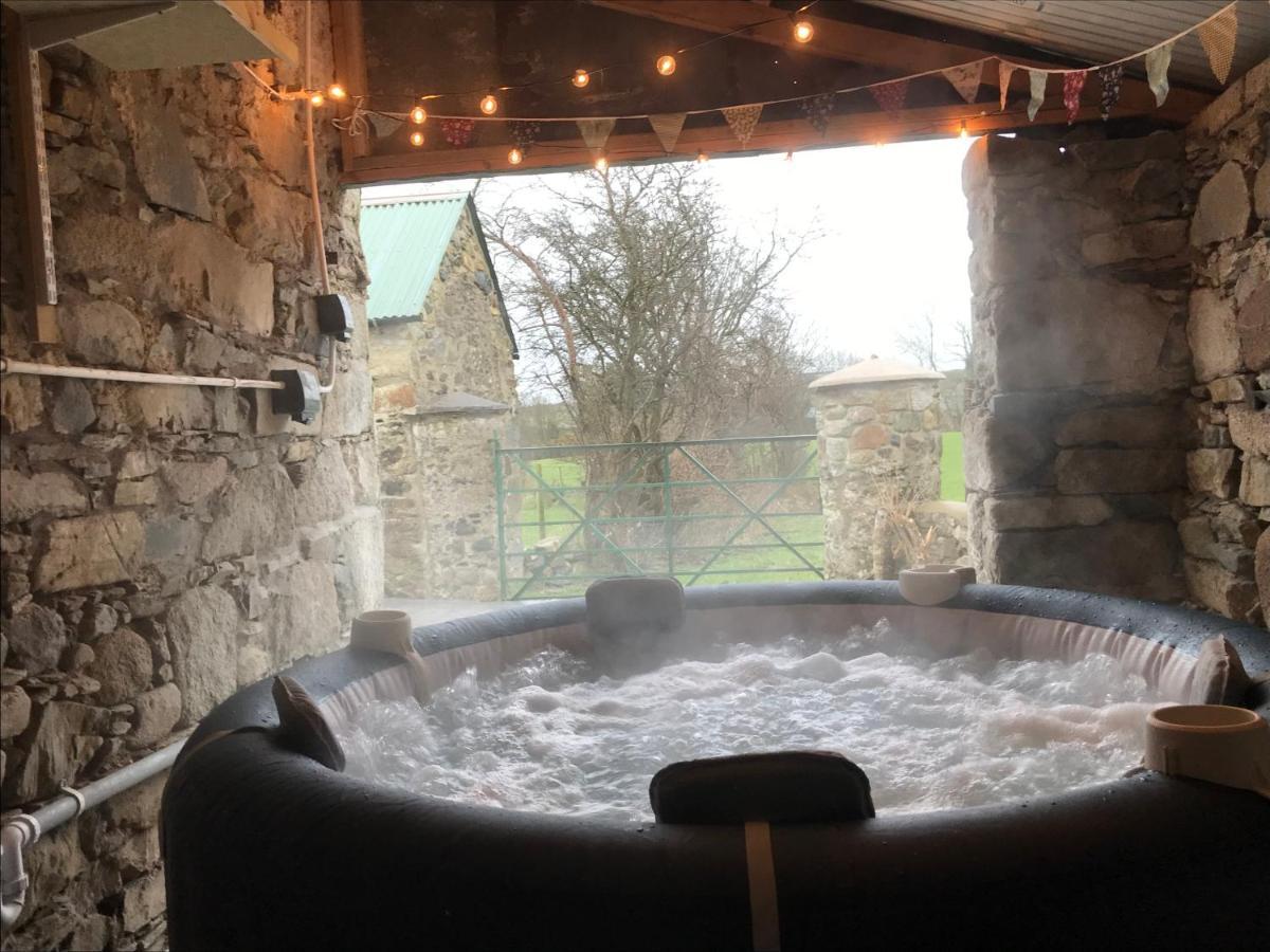 Mournes Family Cottage With Hot Tub Hilltown Kültér fotó
